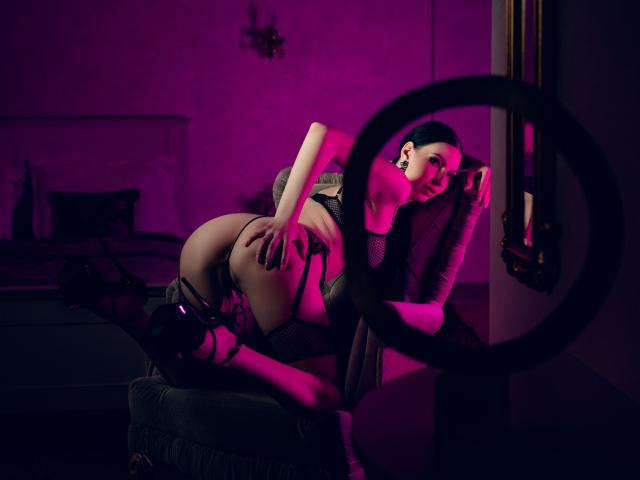 LucyGrace - сексуальная веб-камера в реальном времени - 12776752