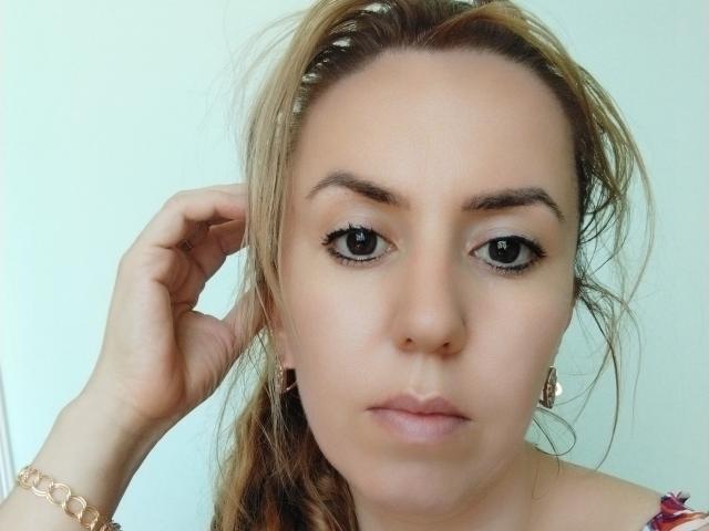 LauriIlse - Live sexe cam - 12776912