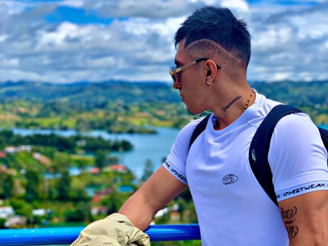 NoahForce - Sexe cam en vivo - 12783516