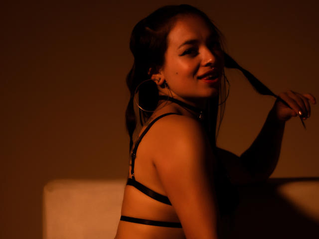 AlixColeman - Live porn &amp; sex cam - 12784512