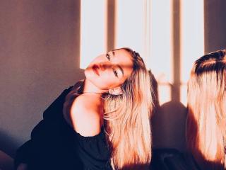 JenniferLarsen - Live sex cam - 12784628