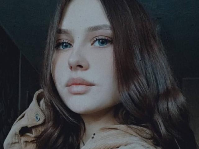 GoldyMilen - Live sex cam - 12789500