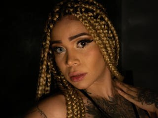 KoraWolff - Live porn &amp; sex cam - 12800820