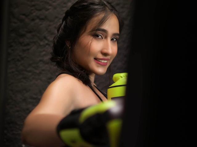 MonicaWalker - Sexe cam en vivo - 12808336
