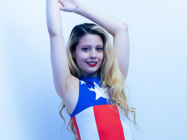 EmiilyRogers - Live porn &amp; sex cam - 12816444