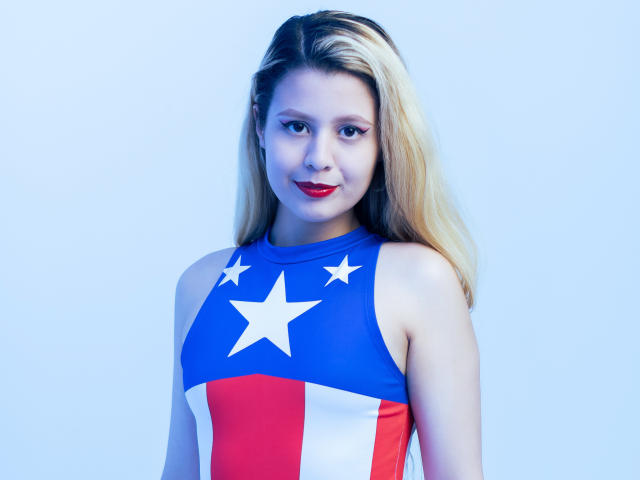 EmiilyRogers - Live sex cam - 12816488
