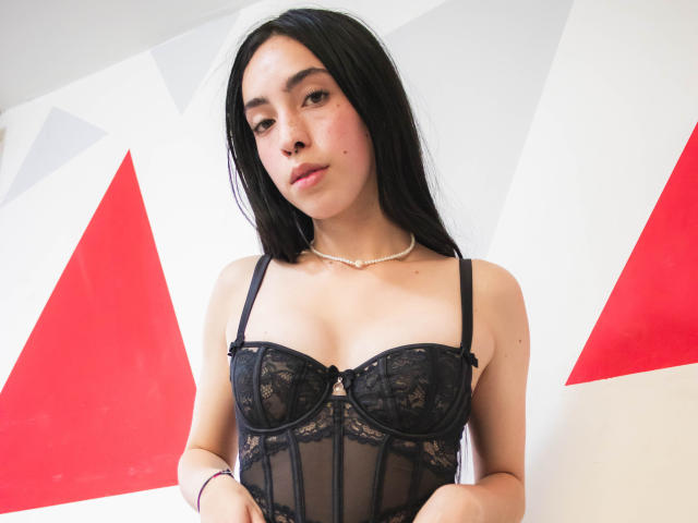 KuroMix - сексуальная веб-камера в реальном времени - 12818228