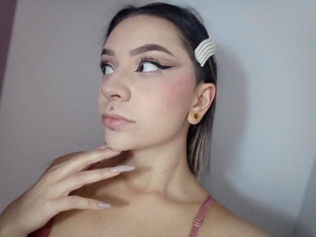 ZoeThompson - Porno na żywo i seks kamera - 12827932