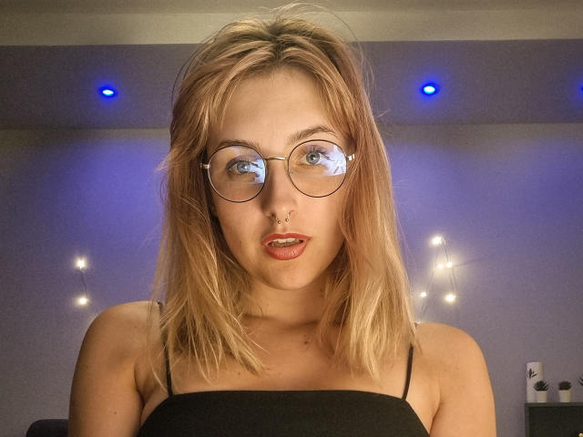 PamelaWatson - Live porn &amp; sex cam - 12831148