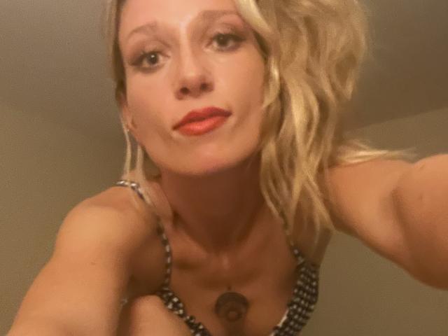 Sparkish - Live sexe cam - 12837076