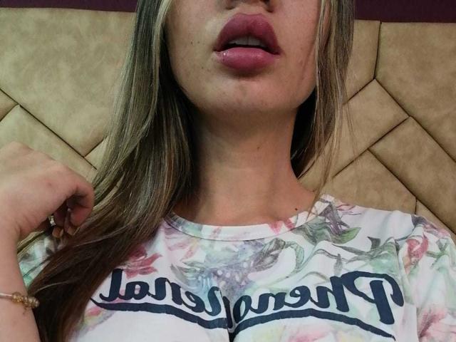 SophieDominee - Live Sex Cam - 12849472
