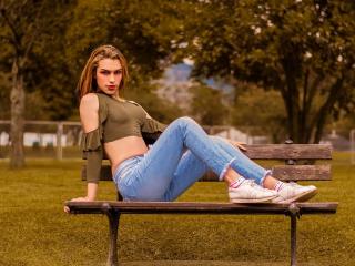 LaurynsKalii - Live porn &amp; sex cam - 12857436