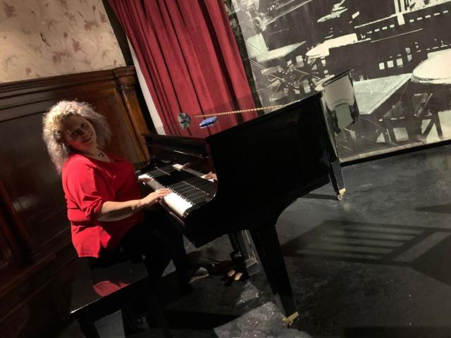 LesbianGrup - Live porn &amp; sex cam - 12858232