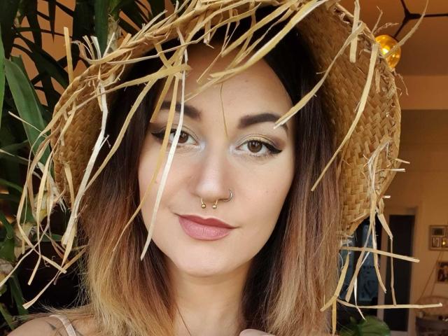 SassyXclasy - Live sex cam - 12859136