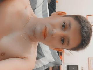 PablitoCoquin - Live porn &amp; sex cam - 12859912