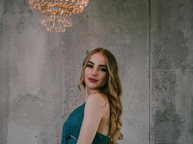 GynBerry - Live sexe cam - 12863192