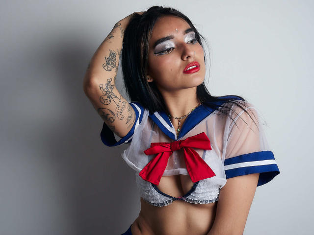 AnnyMaters - сексуальная веб-камера в реальном времени - 12875212