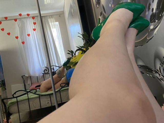 Amillias - Live sex cam - 12896072