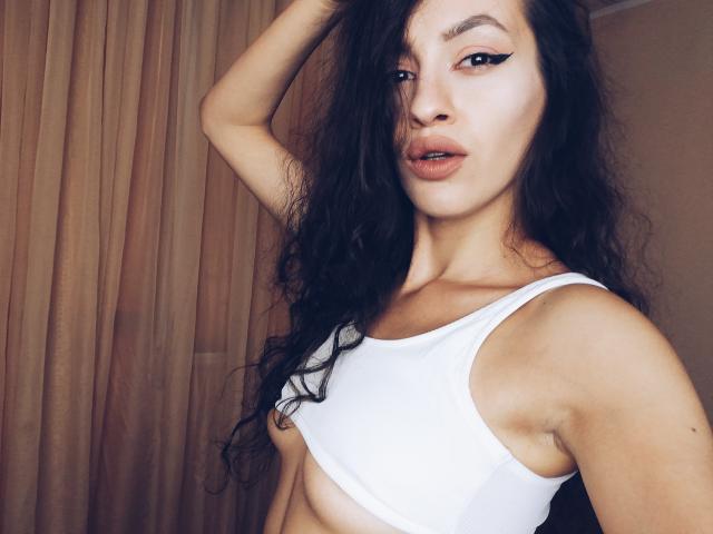 VievienneClemente - Porno na żywo i seks kamera - 12902028