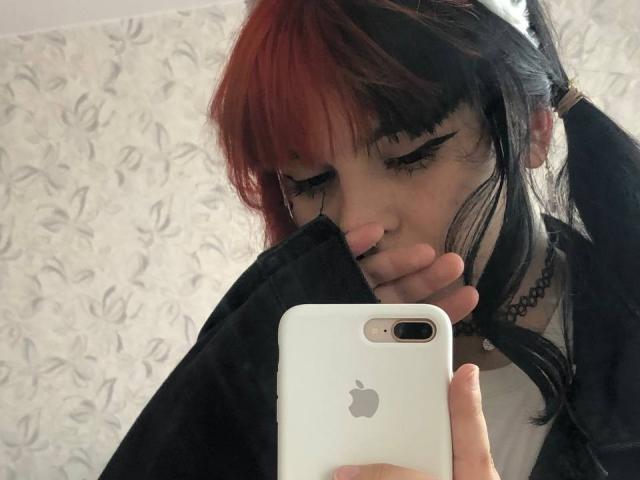 GwenFoxy - Live sex cam - 12904380