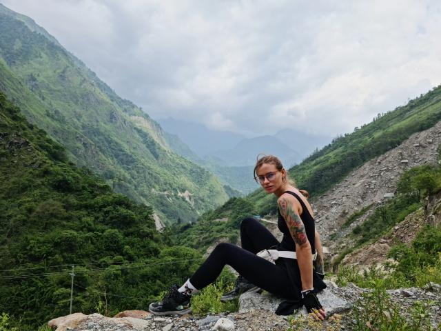 HolyKhloe - Live sex cam - 12906600