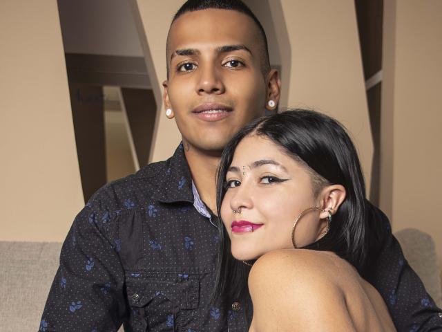 AleishaAndNoah - Live sexe cam - 12918432