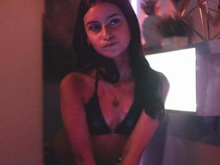 LucyThompson - Live porn &amp; sex cam - 12920904