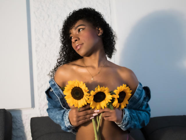 ValeryCortez - Live porn &amp; sex cam - 12923716