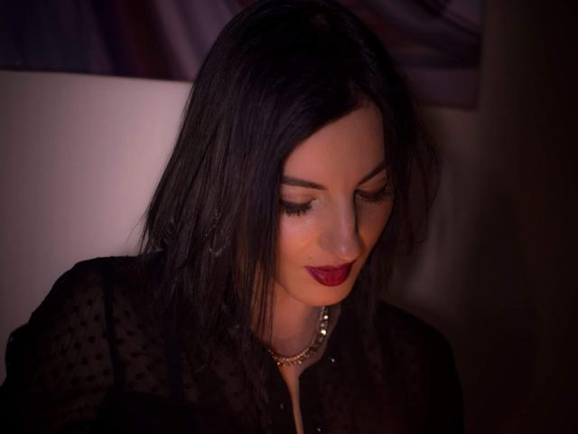 AnyaStars - Live sex cam - 12938216