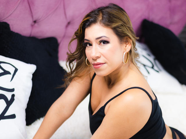 LaurenHills - Live sex cam - 12971012