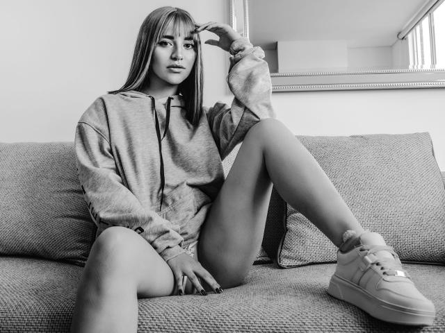 LindaWatsong - Live porn &amp; sex cam - 12974276