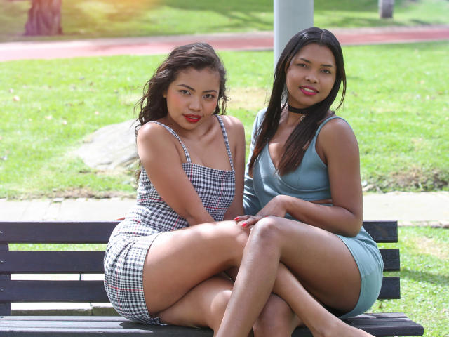 KellyAndAngie - Sexe cam en vivo - 12981488