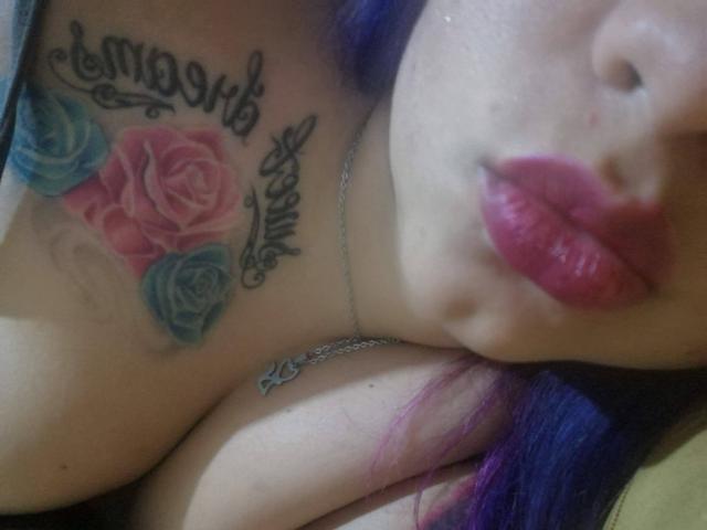 EireneChatonne - Live Sex Cam - 13004292