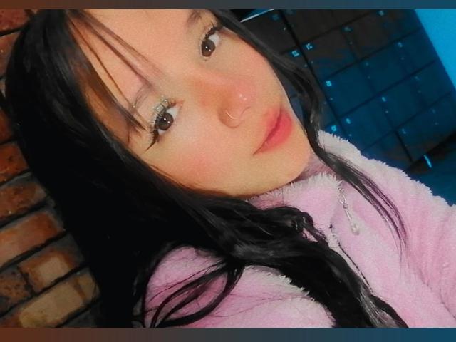 KloeThompson - Live porn &amp; sex cam - 13015620