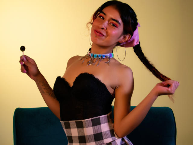 CelineHillys - Live porn &amp; sex cam - 13021176