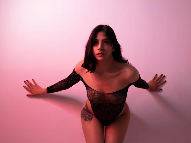 ImAknaa - сексуальная веб-камера в реальном времени - 13039152