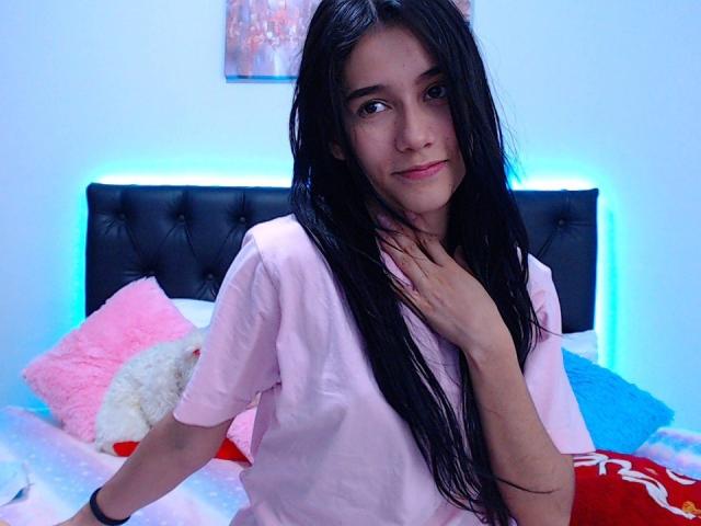 DeisyWest - Live sex cam - 13049528