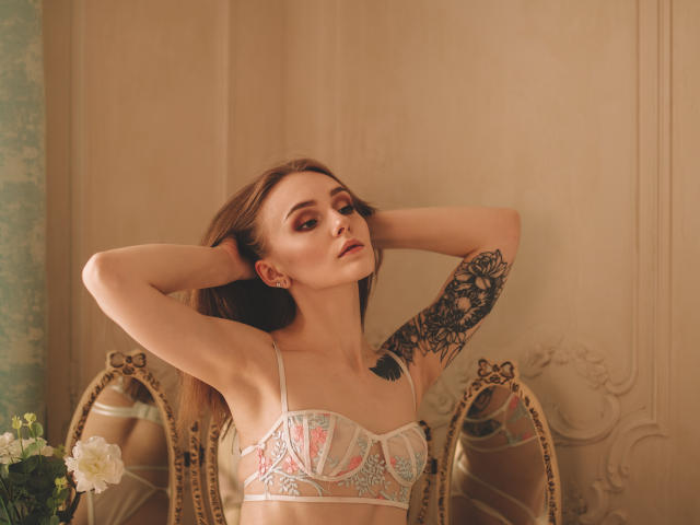 JudiTayler - Sexe cam en vivo - 13053360