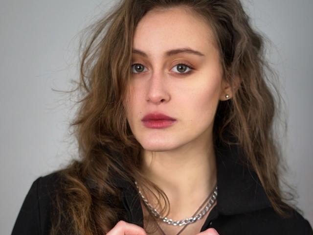 AlesyaDrons - Live porn &amp; sex cam - 13056892