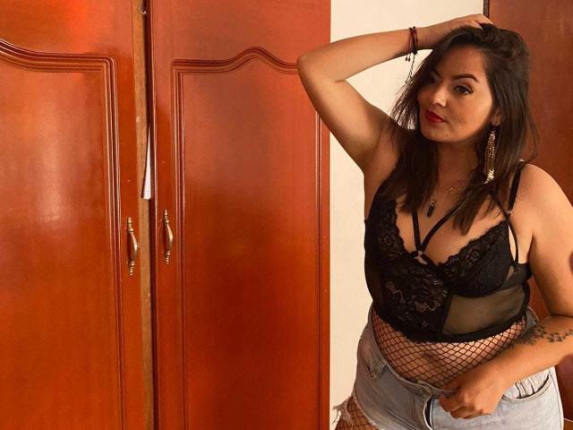 JuliaParker - Live sex cam - 13061500