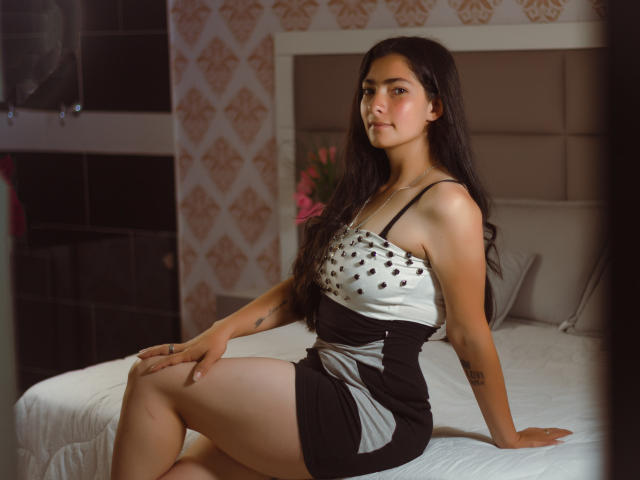 PaulinDavis - Live sexe cam - 13067876
