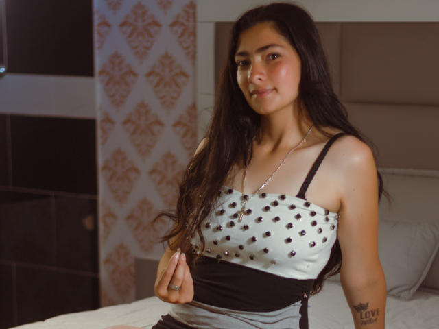 PaulinDavis - Live sexe cam - 13067896