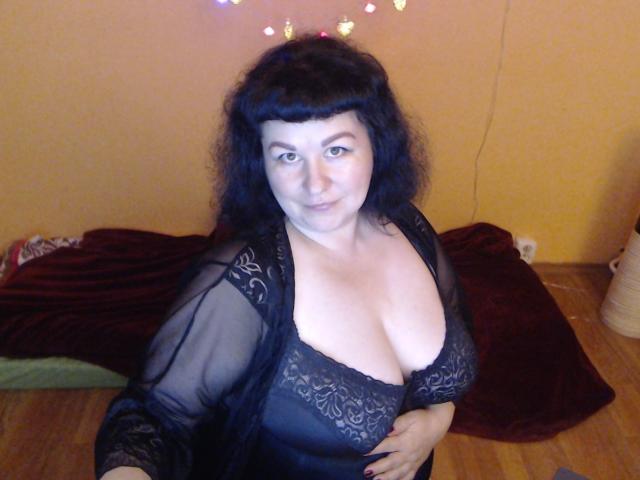 ErinSmart - Live porn &amp; sex cam - 13069796