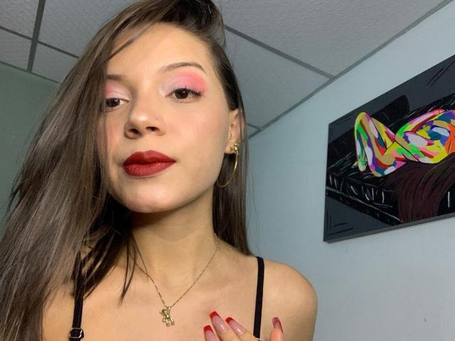 AliciaMoran - Live sexe cam - 13070252
