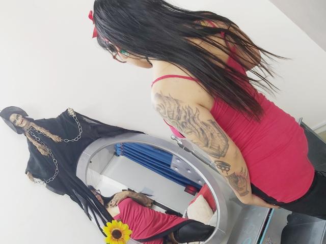 VeronaHellsing - Live sex cam - 13070880