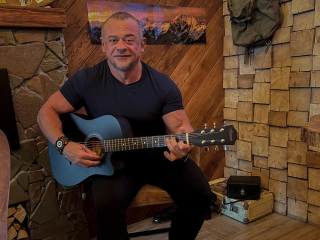 ApolloFlame - Live Sex Cam - 13073012