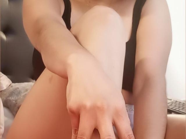 AmberDemons - Live porn &amp; sex cam - 13074436