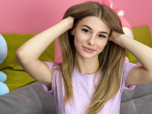 TinaMinaS - сексуальная веб-камера в реальном времени - 13076280