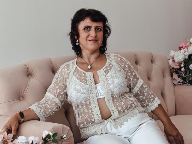 KamilaDelfi - Live sex cam - 13079212