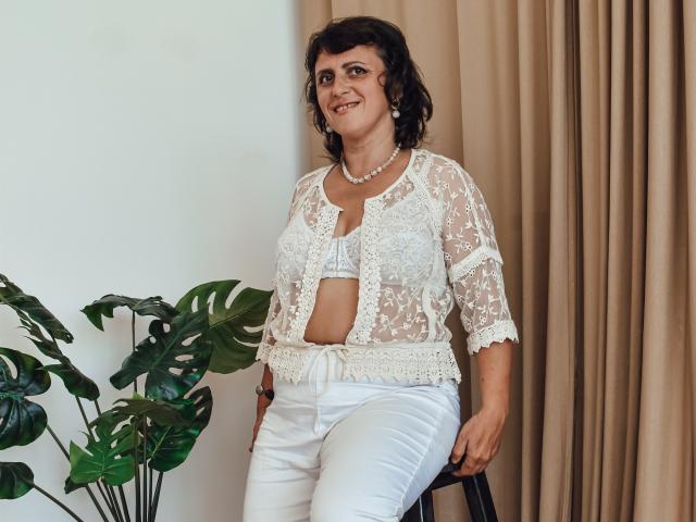 KamilaDelfi - Live porn &amp; sex cam - 13079224